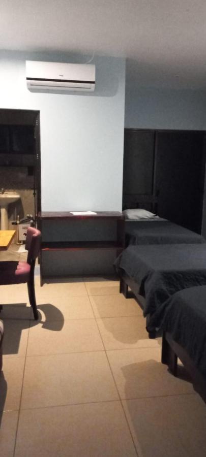 Hotel La Cueva Limon Luaran gambar